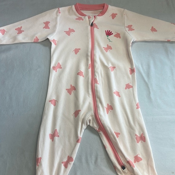 Tuffy Baby Onesie with Pink Accents and embroidered flower on left chest - Picture 3 of 5